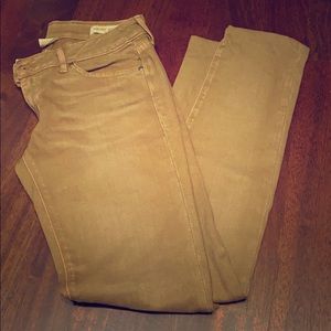 Skinny jeans